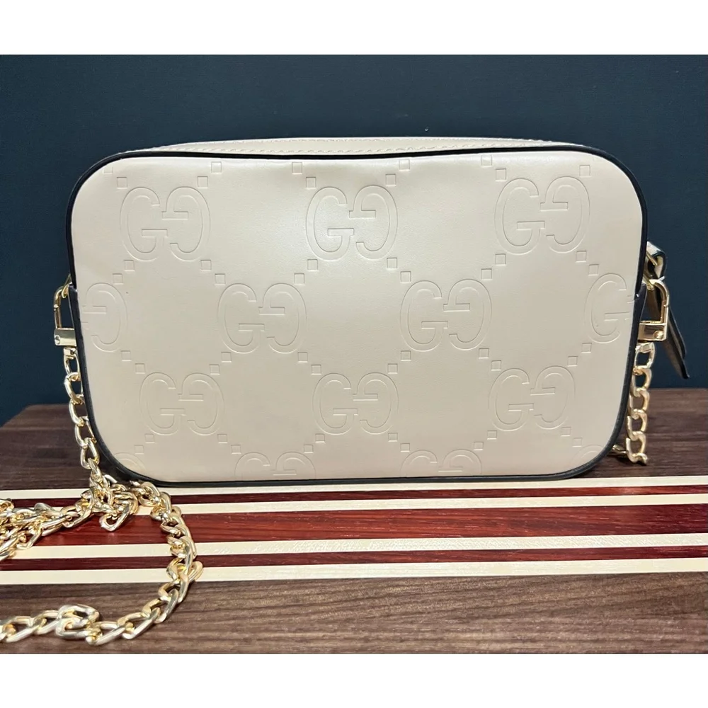 Gucci Jumbo GG Embossed Super Mini Shoulder Bag w/ Unbranded Strap - Picture 4 of 16